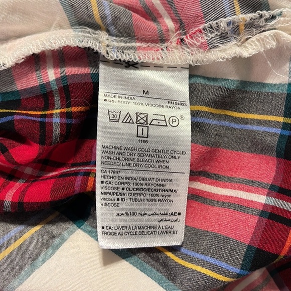 EUC tartan plaid button down shirt - medium - Picture 6 of 7